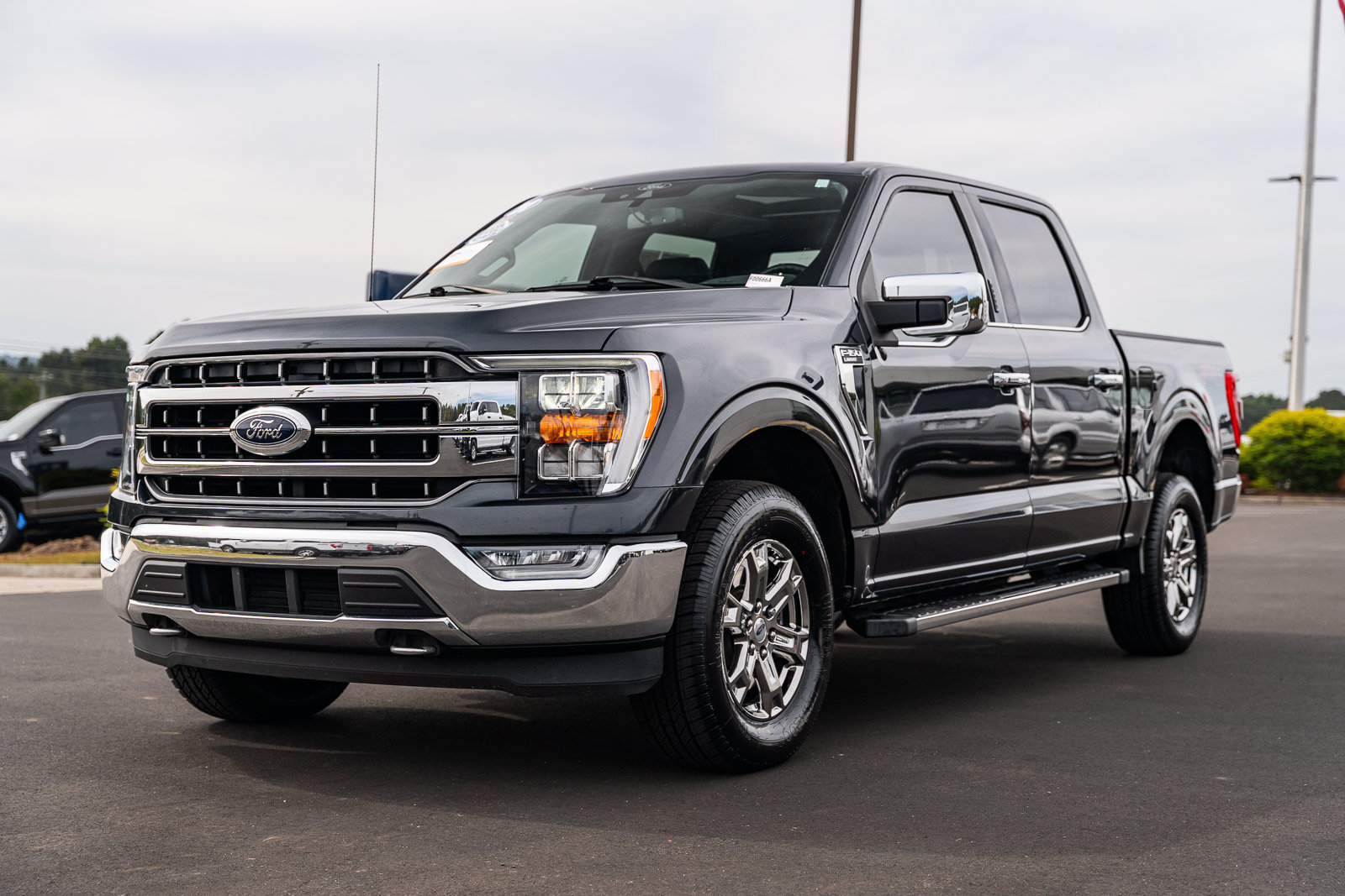 Used 2021 Ford F150 Lariat AWD/4WD image 2