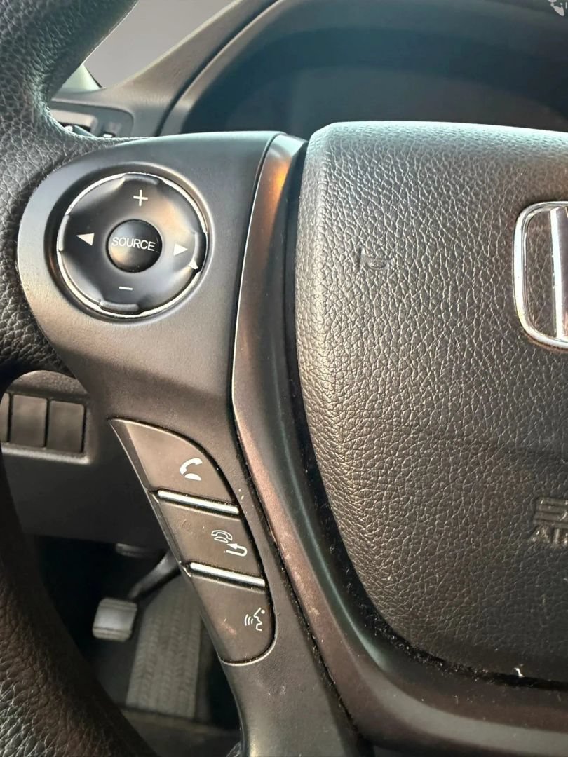 Used 2018 Honda Pilot LX image 23