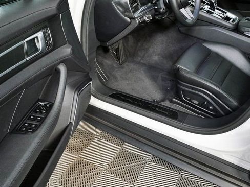 Certified 2023 Porsche Panamera Platinum Edition w/ Assistance Package RWD image 8