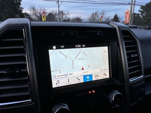 Used 2016 Ford F150 Platinum w/ Equipment Group 701A Luxury image 45