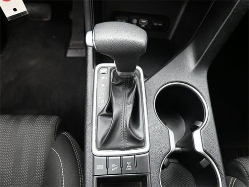 Used 2019 Kia Sportage LX image 22
