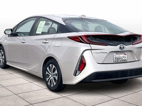 Used 2021 Toyota Prius Prime LE image 14