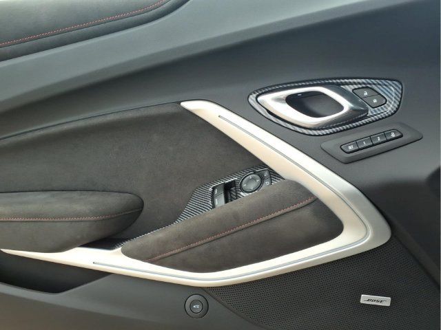 Used 2022 Chevrolet Camaro ZL1 RWD image 12