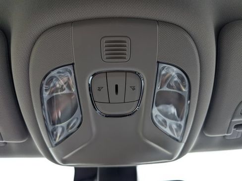 Used 2022 Jeep Compass Limited AWD/4WD image 20
