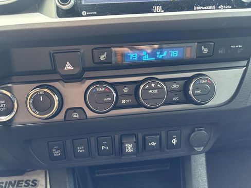 Used 2023 Toyota Tacoma TRD Sport w/ TRD Premium Sport Package AWD/4WD image 29
