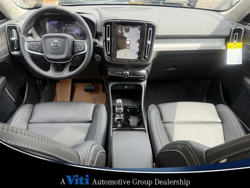Used 2026 Volvo XC40 B5 Plus w/ Protection Package Premier AWD/4WD image 2