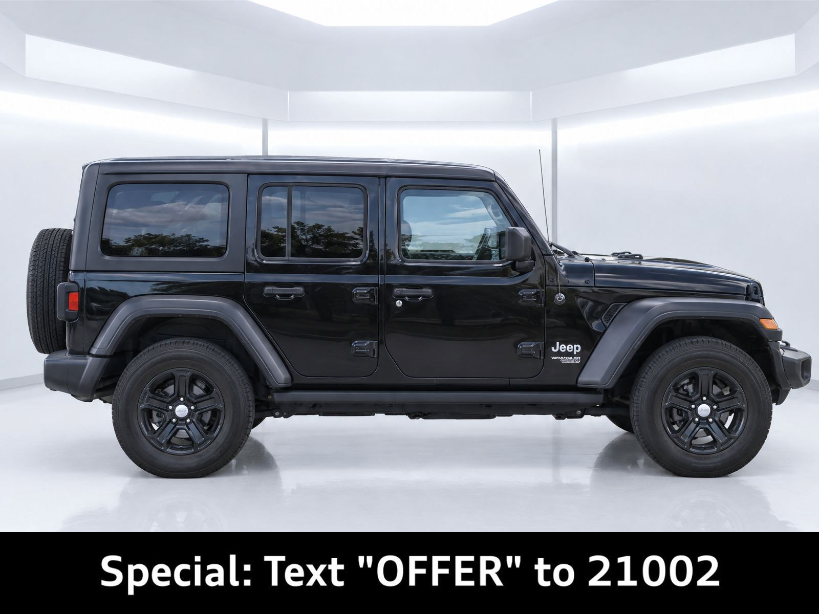 Used 2019 Jeep Wrangler Unlimited Sport S AWD/4WD image 8
