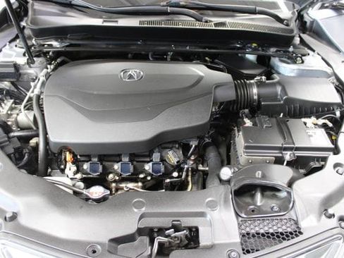 Used 2015 Acura TLX V6 w/ Technology Package FWD image 24