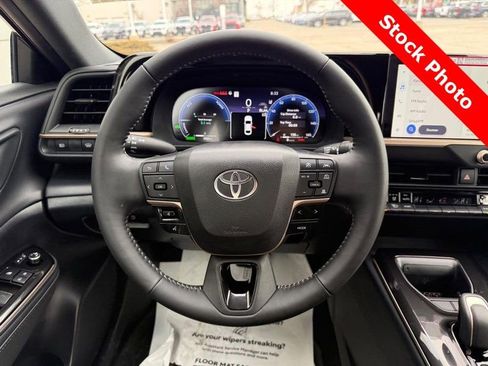 Used 2026 Toyota Crown XLE image 14