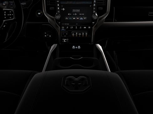 New 2026 RAM 2500 Laramie AWD/4WD image 31
