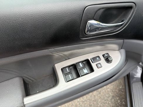 Used 2006 Honda Accord EX-L image 9
