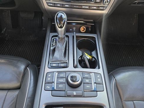 Used 2015 Hyundai Genesis 5.0 w/ Option Group 05 image 14