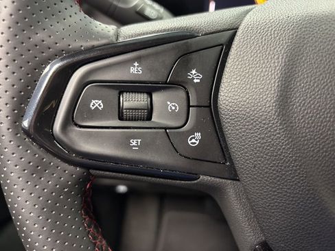 Certified 2025 Chevrolet TrailBlazer RS w/ Driver Confidence Package image 33