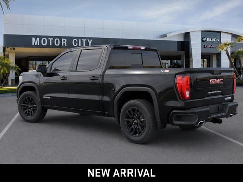 Used 2023 GMC Sierra 1500 Elevation w/ Preferred Package AWD/4WD image 3