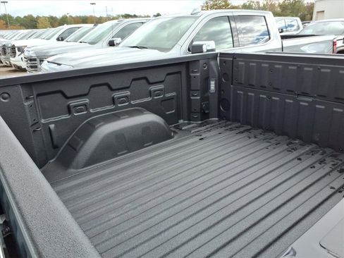 New 2026 GMC Sierra 1500 SLT w/ SLT Premium Plus Package image 18