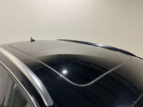 Used 2016 Audi Q5 2.0T Premium Plus w/ Technology Package image 13