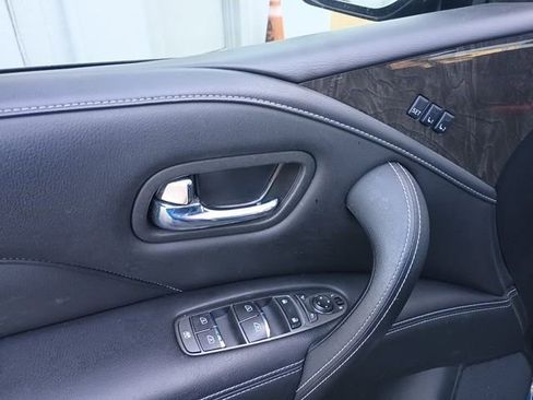 Used 2021 INFINITI QX80 Luxe w/ Cargo Package image 9