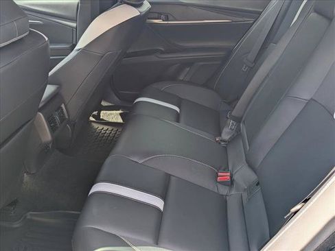 Used 2025 Toyota Camry SE FWD image 18