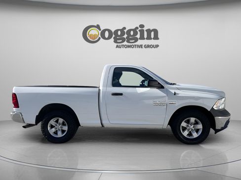 Used 2017 RAM 1500 Tradesman w/ Chrome Appearance Group image 6