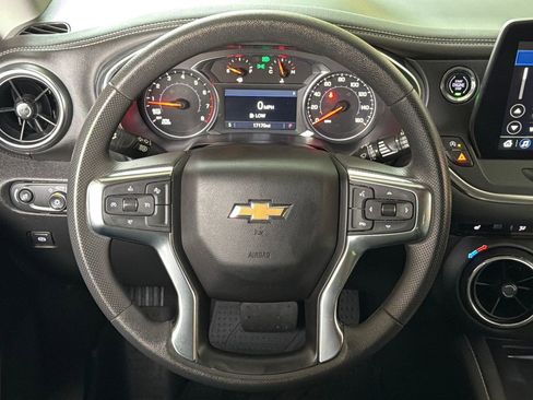 Used 2024 Chevrolet Blazer LT w/ Redline Edition FWD image 4