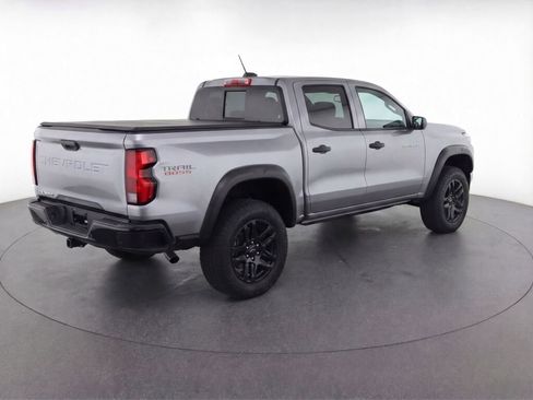 Used 2024 Chevrolet Colorado Trail Boss image 5