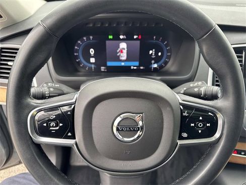 Used 2024 Volvo XC90 B6 Plus w/ Protection Package Premier image 24