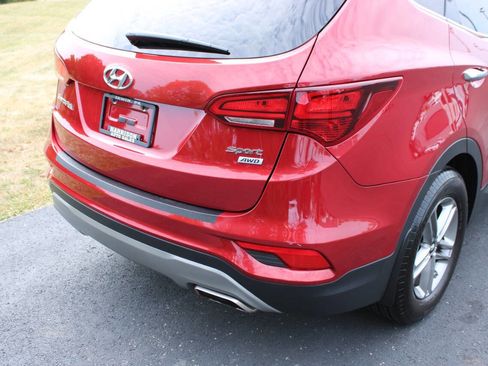 Used 2018 Hyundai Santa Fe Sport image 5