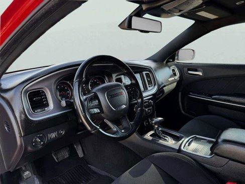 Used 2019 Dodge Charger GT RWD image 18