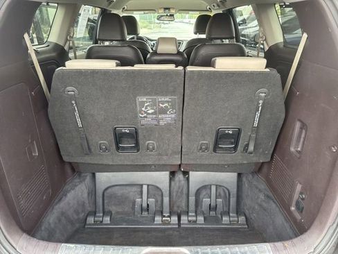 Used 2018 Kia Sedona SX Limited FWD image 18