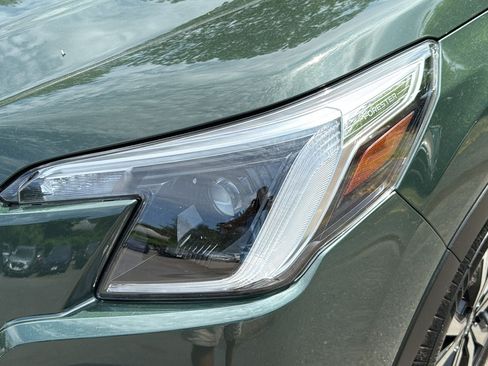 Certified 2024 Subaru Forester Limited AWD/4WD image 9