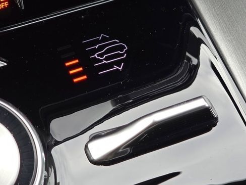 New 2025 Jeep Wagoneer Series III w/ Quick Order Package 25C Super image 21