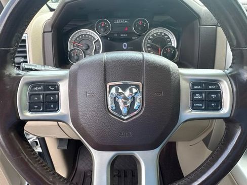 Used 2016 RAM 1500 Laramie w/ Convenience Group AWD/4WD image 42