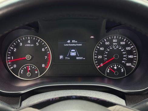 Used 2020 Kia Optima S FWD image 17