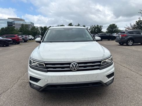 Used 2019 Volkswagen Tiguan SEL Premium AWD/4WD image 14