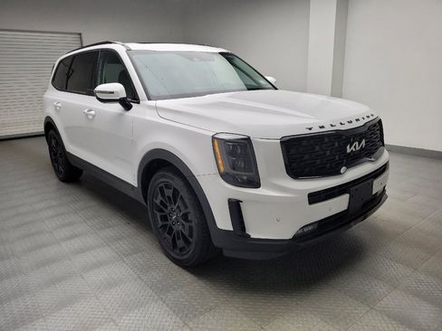 Used 2022 Kia Telluride SX w/ Nightfall Edition Package AWD/4WD image 13