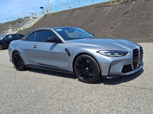 Used 2022 BMW M4 xDrive Competition AWD/4WD image 32