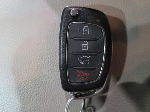 Used 2017 Hyundai Sonata Sport image 32