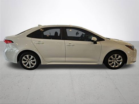 Used 2024 Toyota Corolla LE FWD image 6