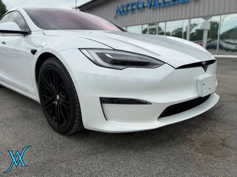 Used 2022 Tesla Model S Standard Range AWD/4WD image 10