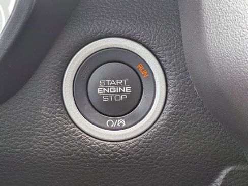 Used 2025 RAM 1500 Big Horn AWD/4WD image 27