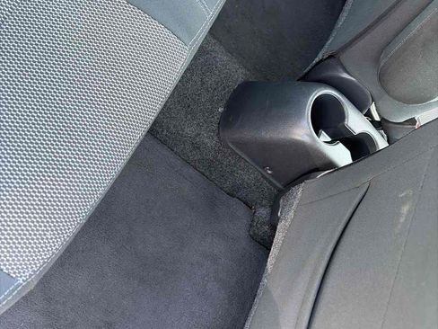 Used 2019 Nissan Versa SV FWD image 26
