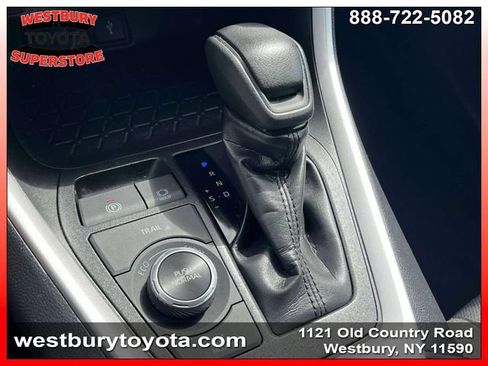 Used 2022 Toyota RAV4 XLE w/ Convenience Package AWD/4WD image 31