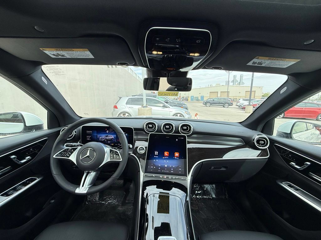 Used 2026 Mercedes-Benz GLC 300 4MATIC image 14