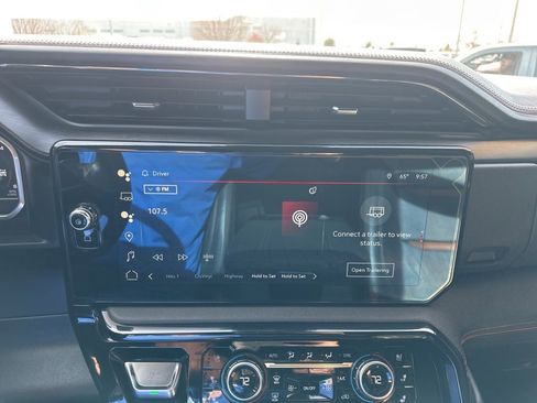 Used 2024 GMC Sierra 1500 AT4 w/ Technology Package image 3