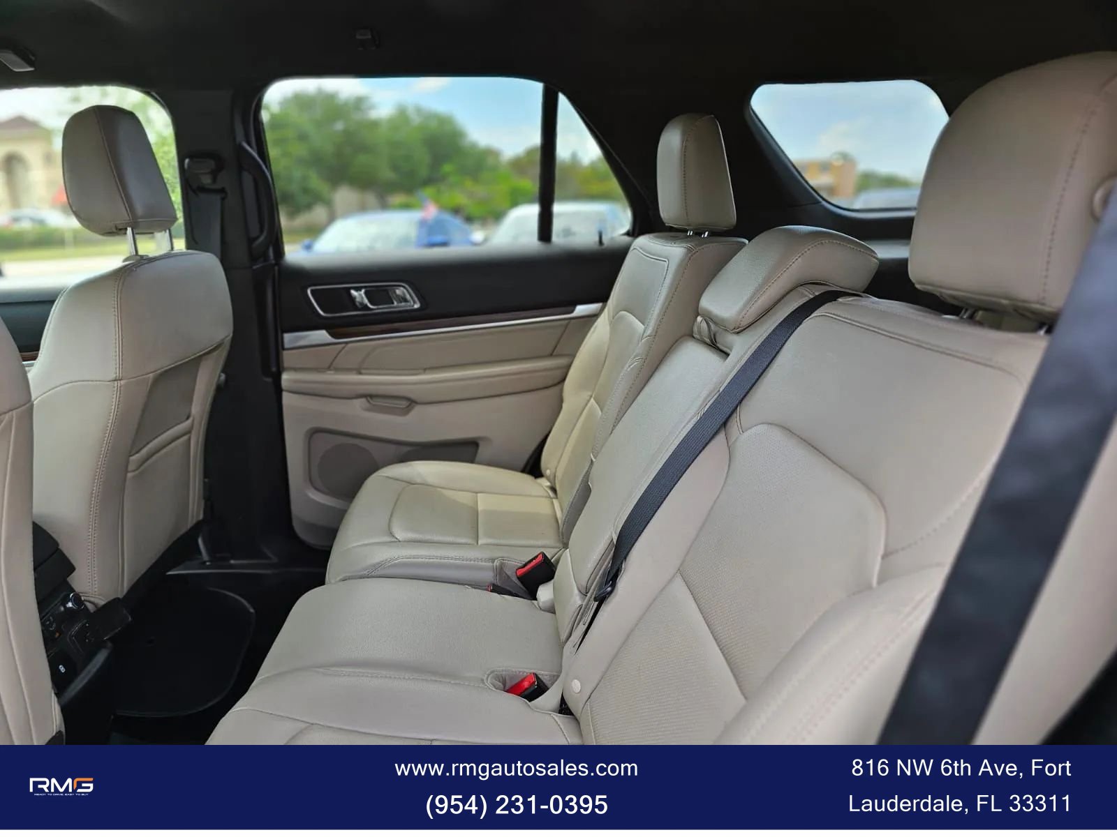 Used 2019 Ford Explorer Limited w/ Ford Safe & Smart Package AWD/4WD image 7
