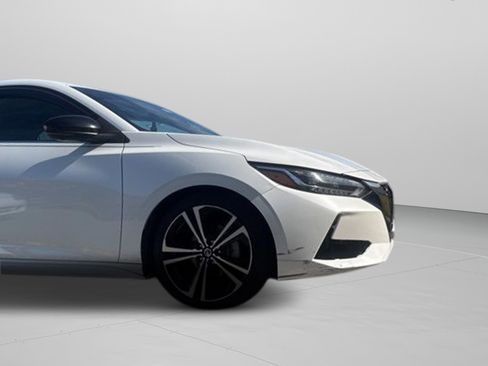 Used 2021 Nissan Sentra SR w/ SR Premium Package image 20