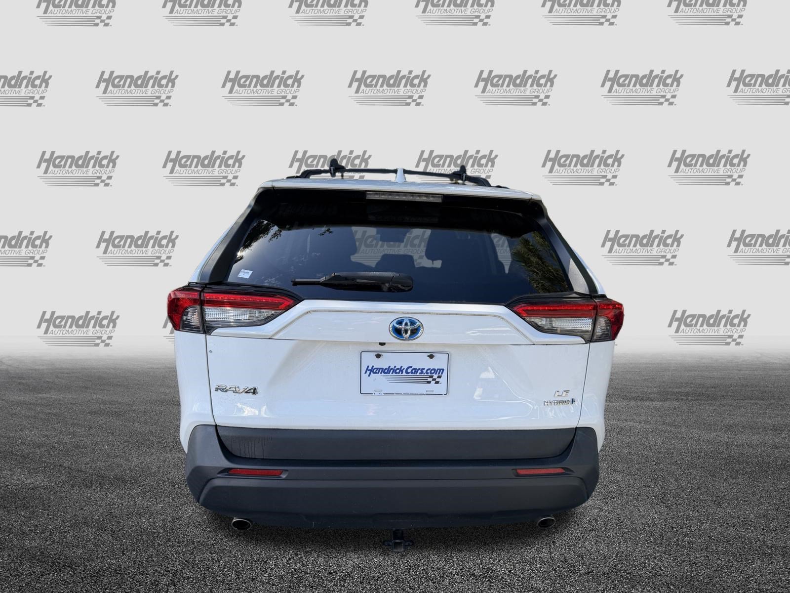 Used 2019 Toyota RAV4 LE AWD/4WD image 8