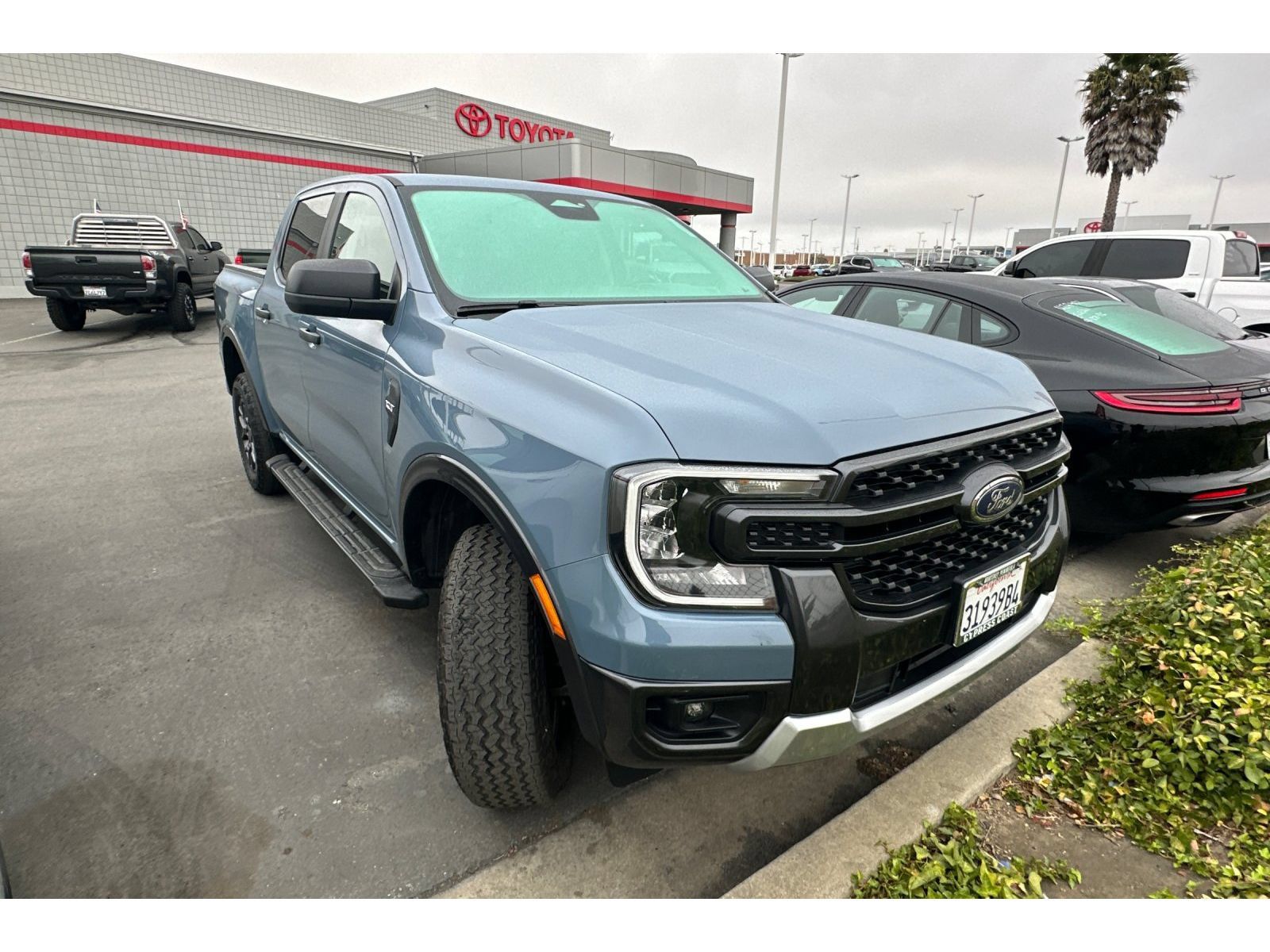 Used 2024 Ford Ranger XLT w/ FX4 Off-Road Package AWD/4WD image 2