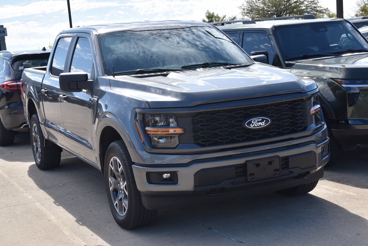 Used 2025 Ford F150 STX w/ Equipment Group 200A AWD/4WD image 4
