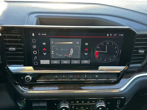 Certified 2025 GMC Sierra 1500 Elevation image 26